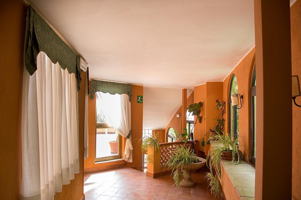 Andromaco Palace Hotel Таормина Екстериор снимка