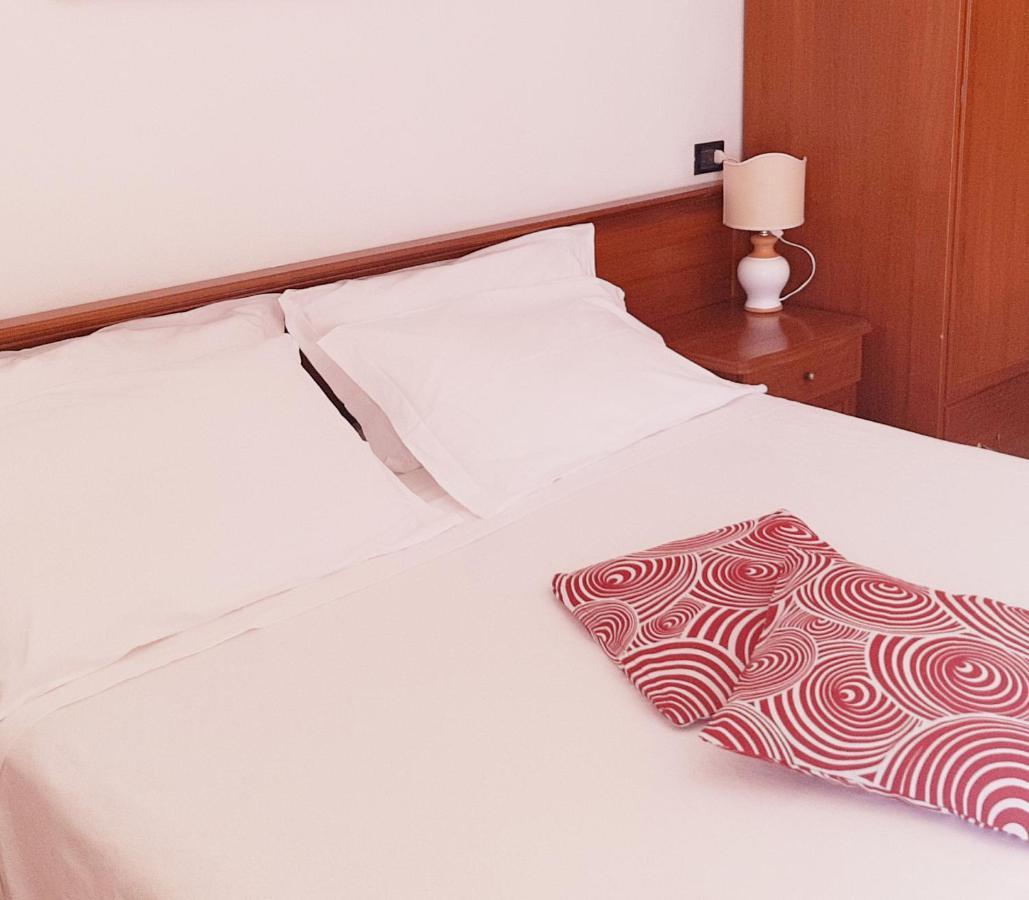 Andromaco Palace Hotel Таормина Екстериор снимка