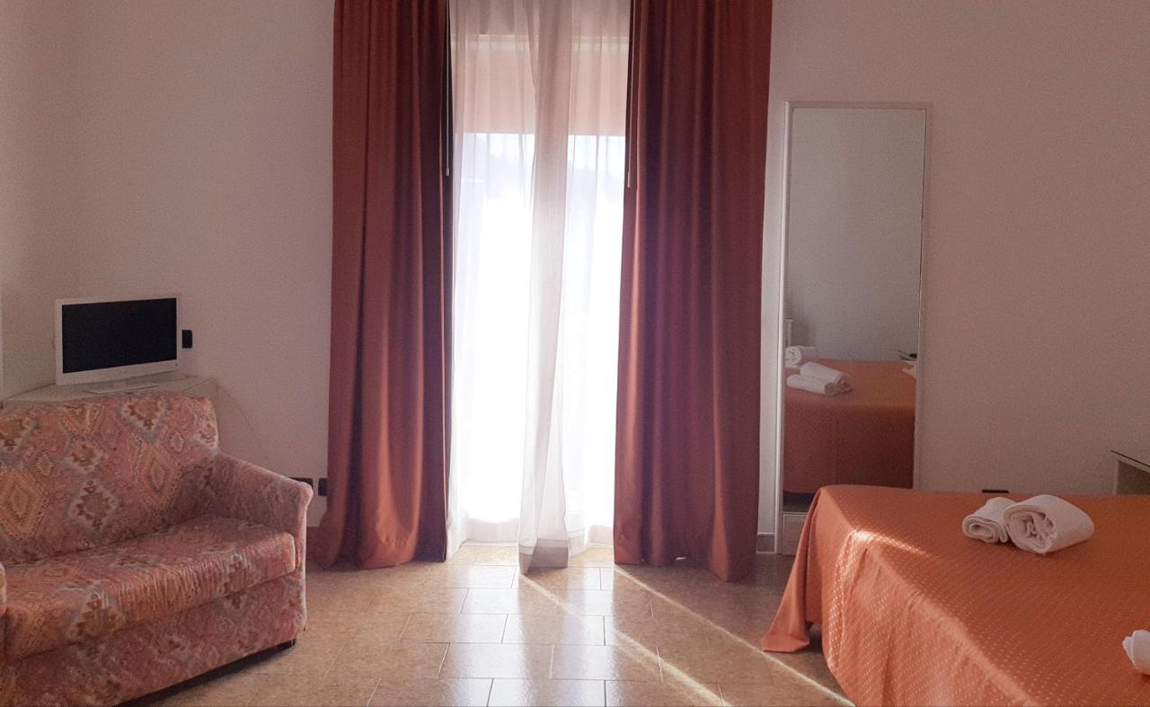 Andromaco Palace Hotel Таормина Екстериор снимка
