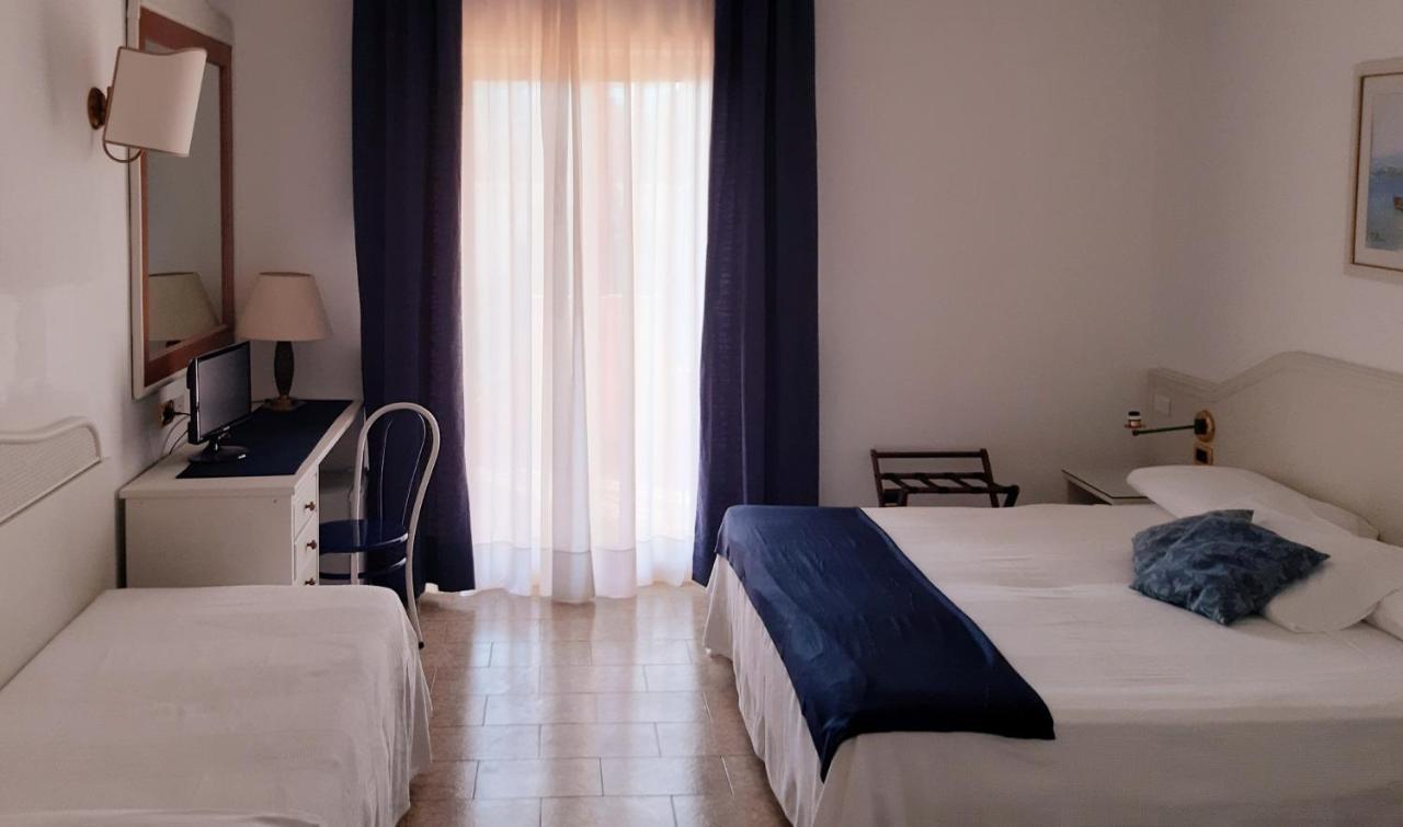 Andromaco Palace Hotel Таормина Екстериор снимка
